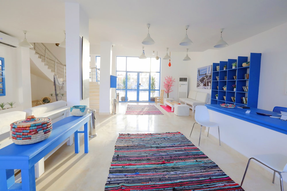 

Bari - Safaga - Lagoonie Lodge Hotel