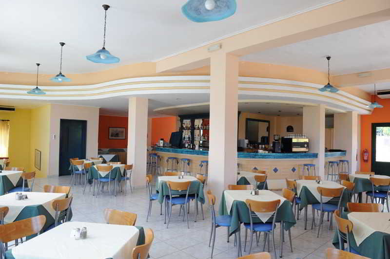 

Roma - Lefkas - Santa Marina Hotel