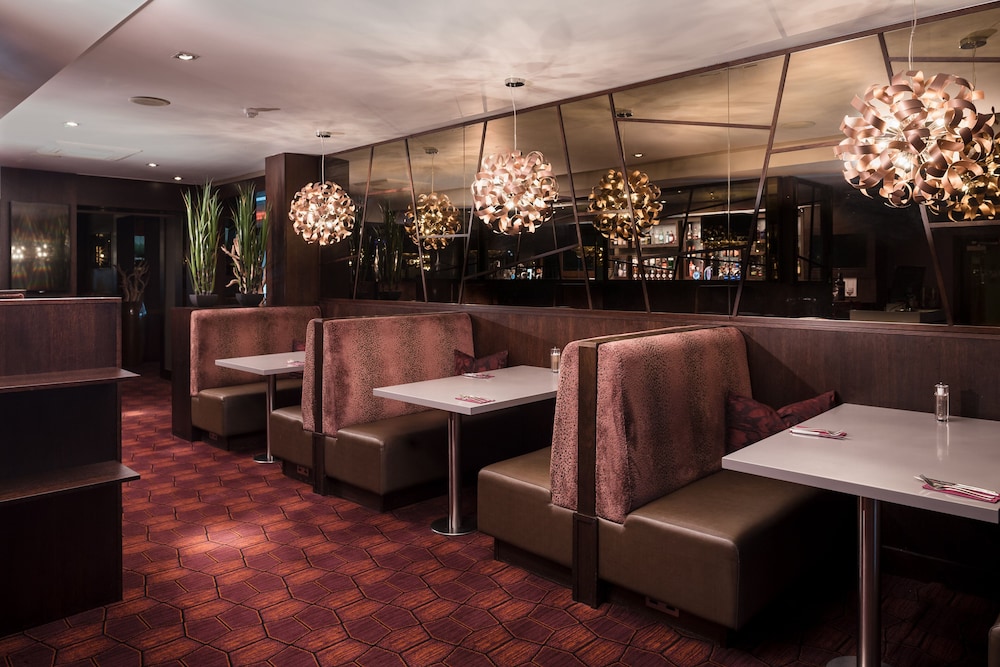 

Milano - Troon - Carlton Hotel