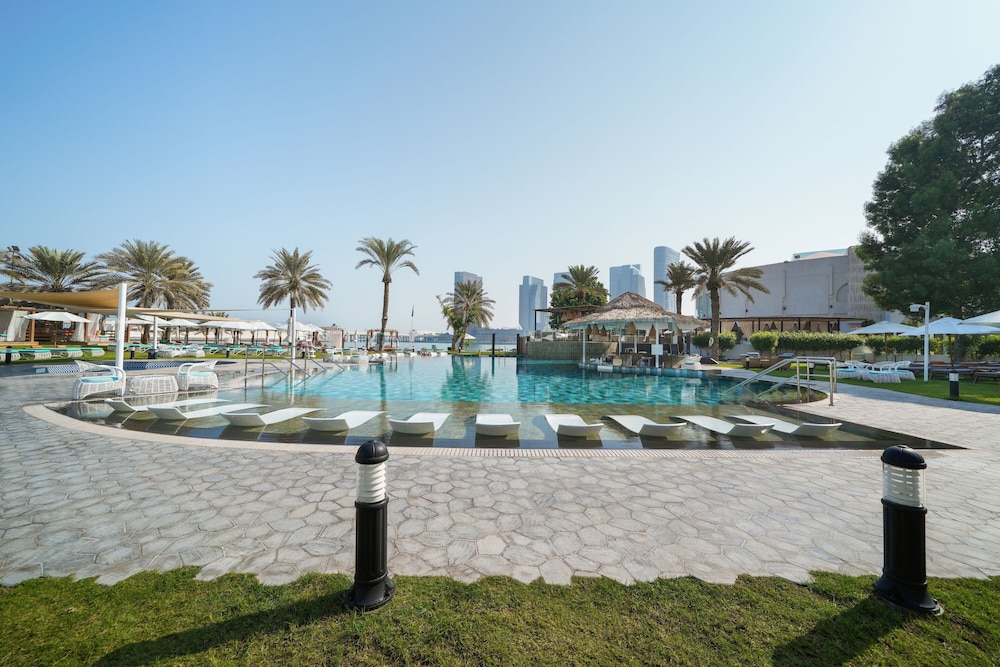 

Venezia - Abu Dhabi - Le Meridien Abu Dhabi
