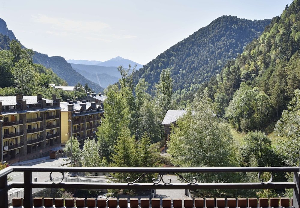

Napoli - La Massana - NH Collection Andorra Palomé
