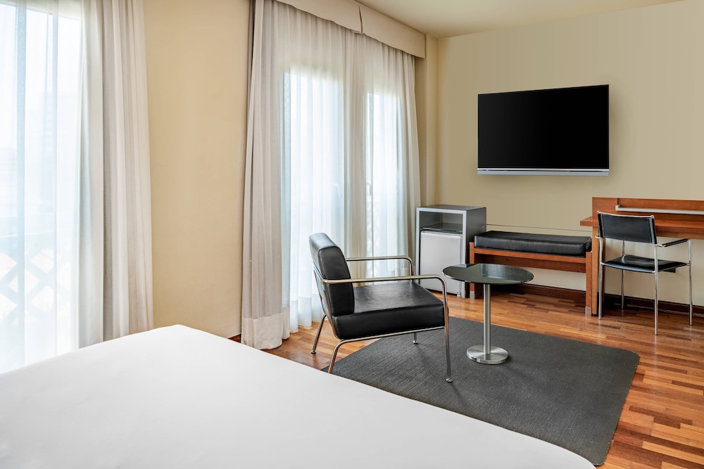 

Milano - La Línea de la Concepción - AC Hotel La Línea by Marriott