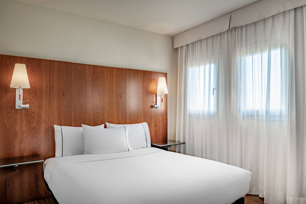 

Roma - La Línea de la Concepción - AC Hotel La Línea by Marriott