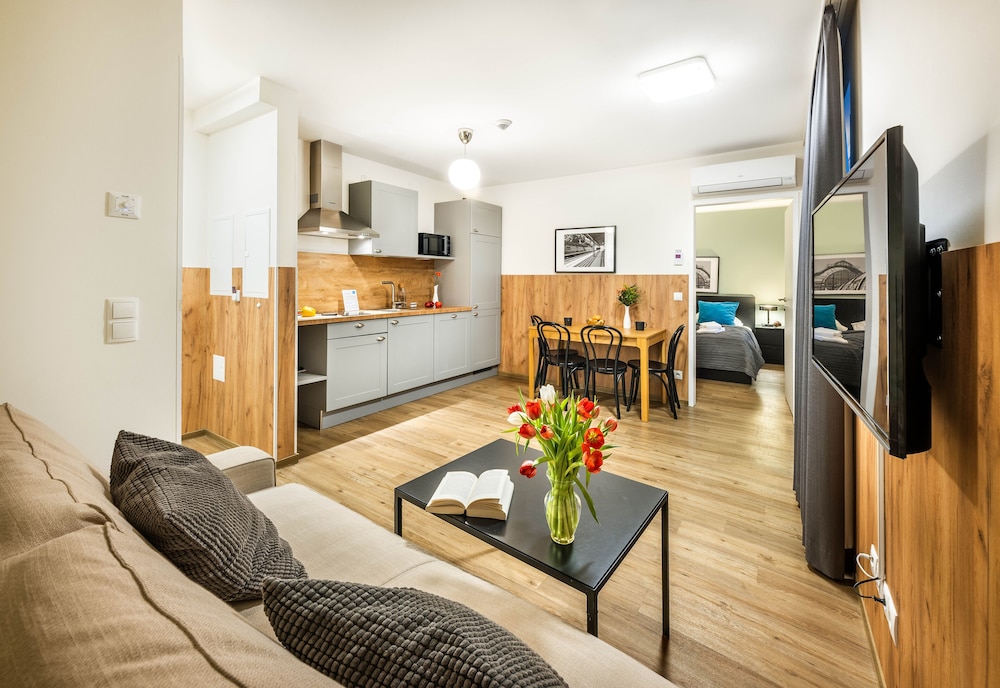 

Lamezia Terme - Vienna, Aeroporto Internazionale di Vienna - Jimmy's Apartments Lory