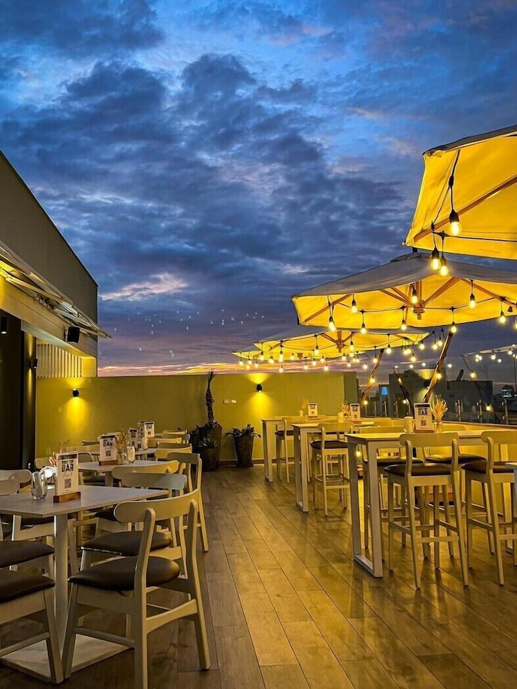 

Roma - Lima - ibis Styles Lima Benavides Miraflores