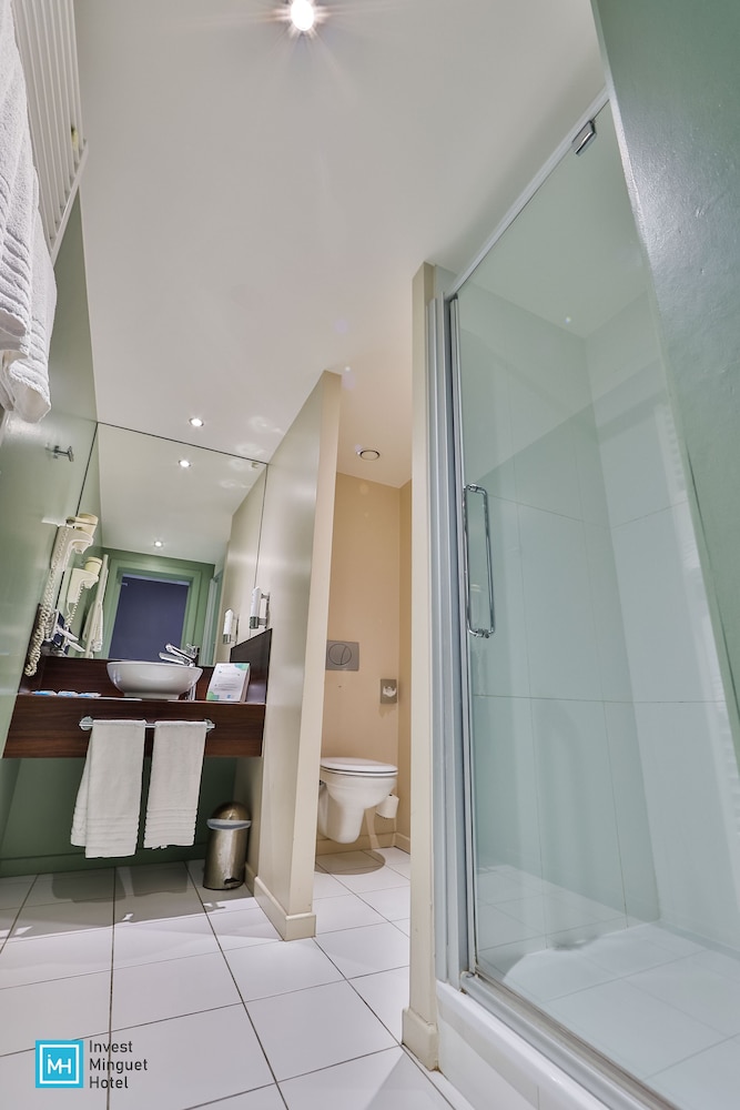 

Catania - Liegi - Hotel De La Couronne Liege