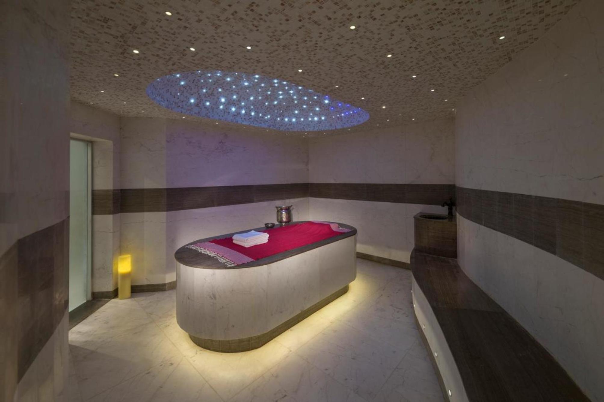 

Verona - Dubai - The Retreat Palm Dubai MGallery by Sofitel