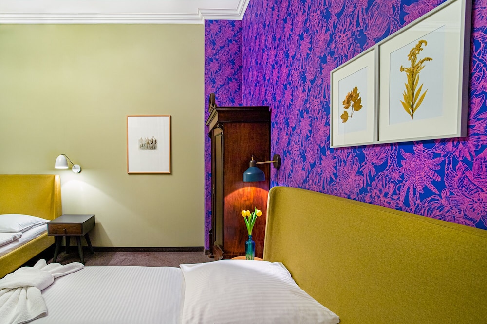 

Cagliari - Berlino - Hotel BELLEVUE am Kurfürstendamm