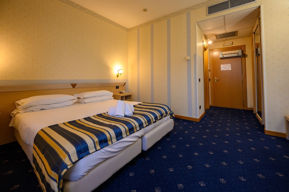 

Milano - Marco Simone - Hotel Torre di Pratolungo