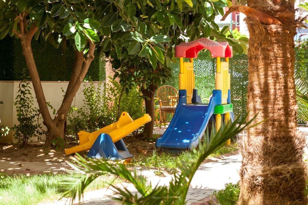 

Roma - Mahmutlar - Galaxy Beach Hotel Alanya