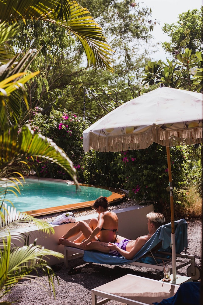 

Palermo - Rawai Beach - Roost Glamping - SHA Certified