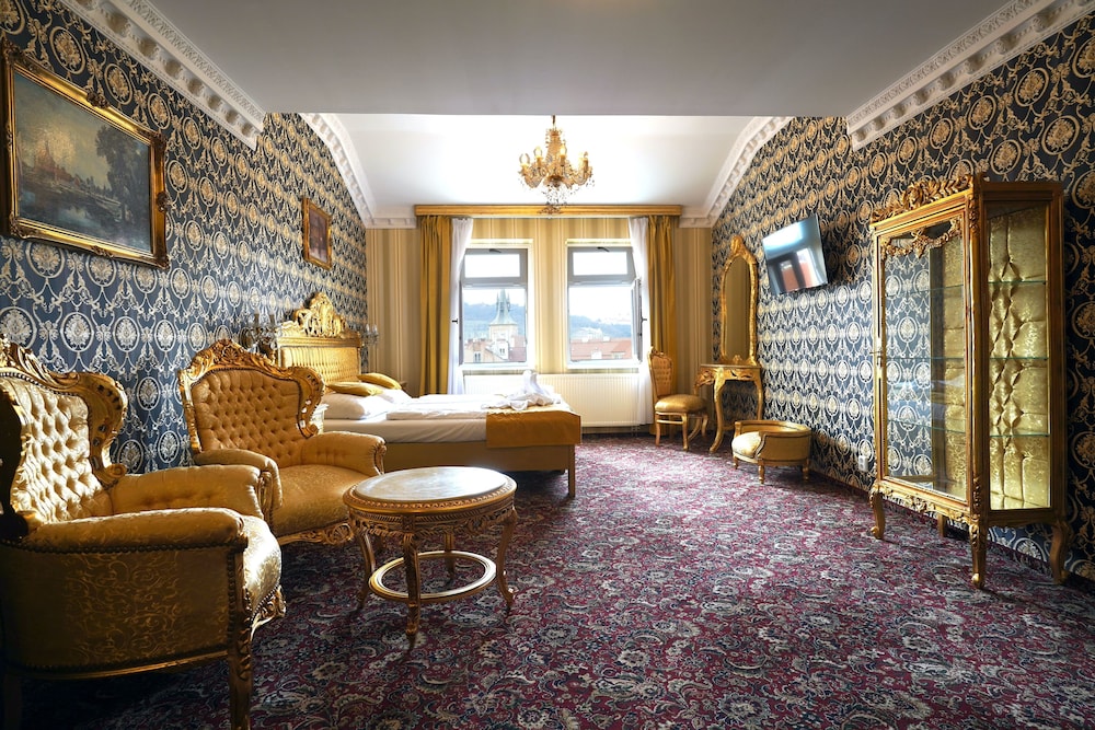 

Milano - Horoměřice - Hotel Liliova Prague Old Town