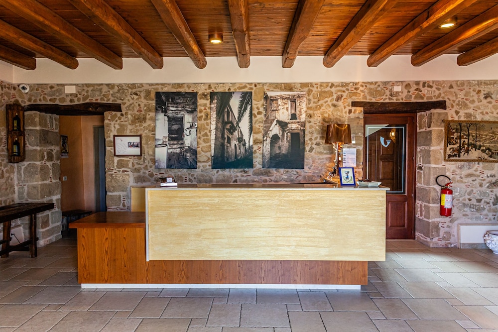 

Milano - Capo d'Orlando - Villa Ginevra Resort Agrituristico