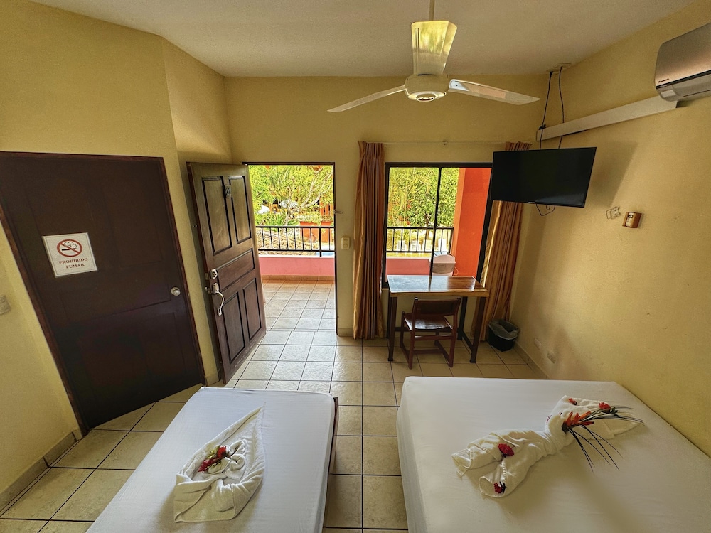 

Roma - Playa Flamingo - Hotel Nany