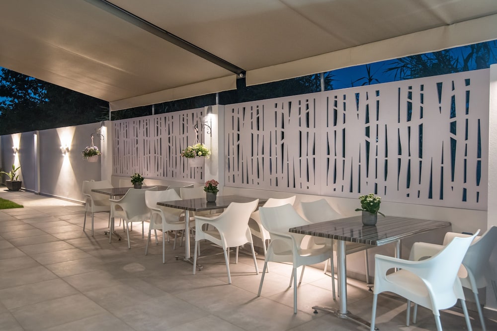 

Bologna - Rethymno - Marianthi Apts by Estia