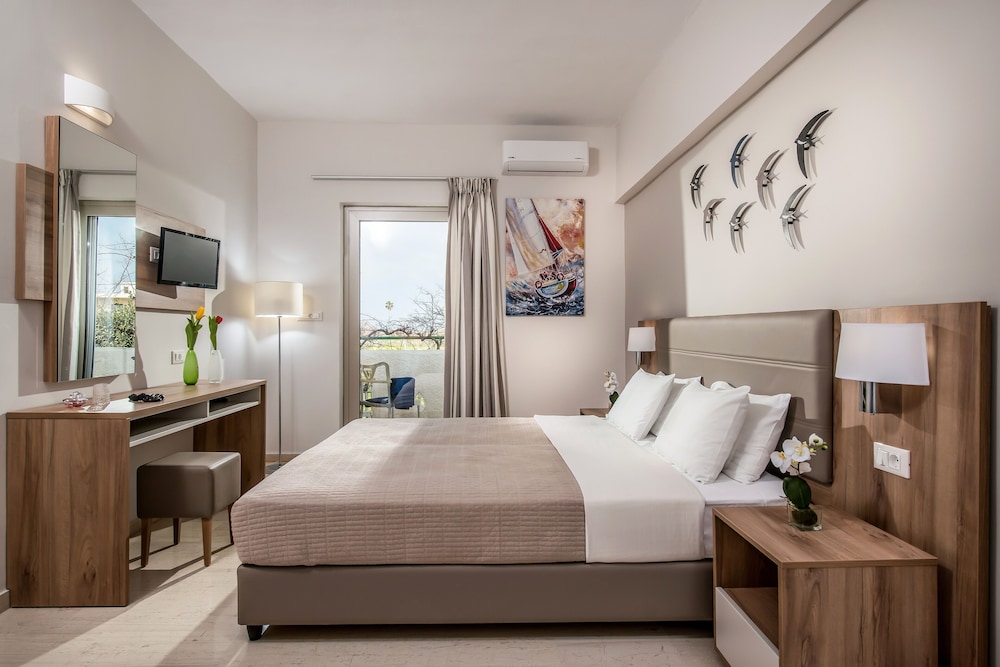 

Verona - Rethymno - Marianthi Apts by Estia