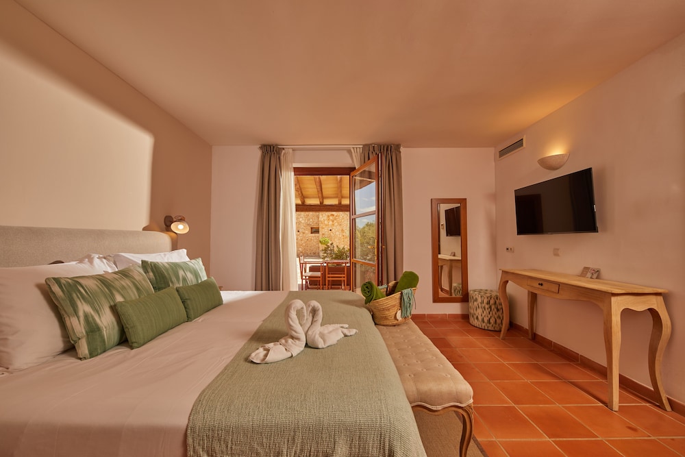

Milano - Randa - Hotel Rural Es Riquers