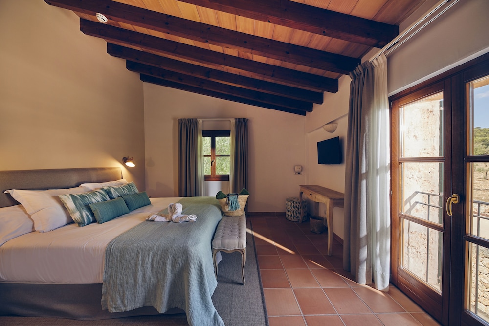 

Catania - Llucmajor - Hotel Rural Es Riquers