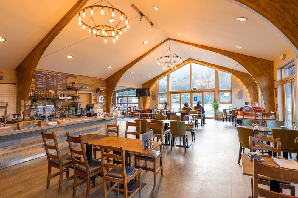 

Milano - Fort William - The Base Camp Hotel, Nevis Range
