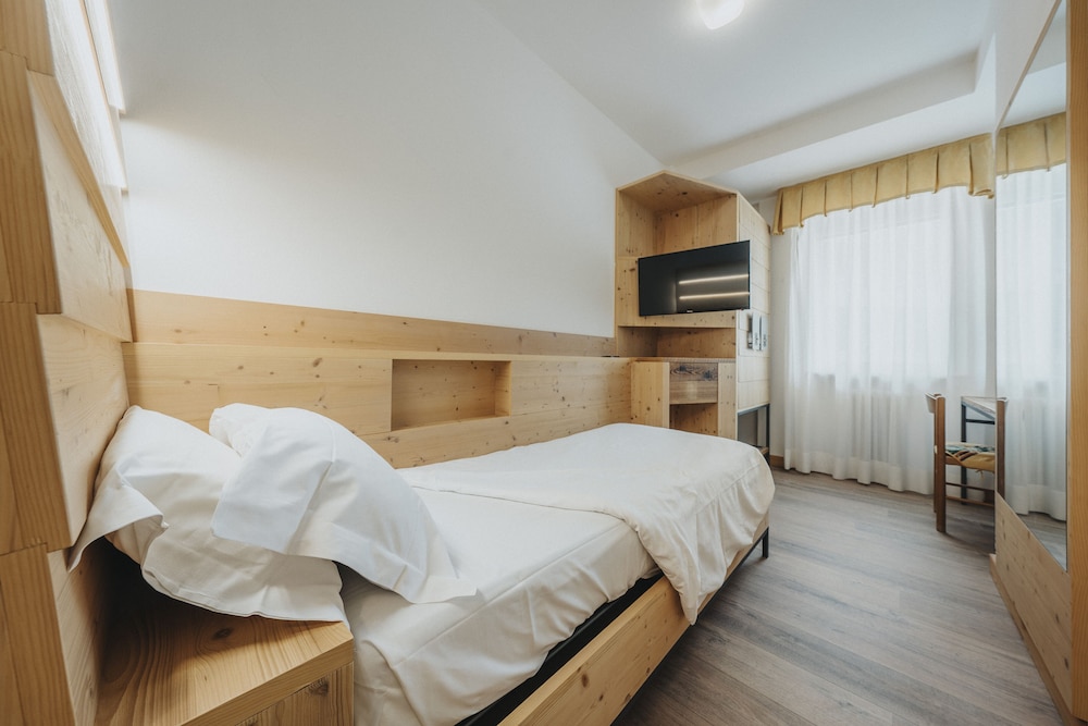 

Palermo - Cortina d'Ampezzo - Hotel Olimpia