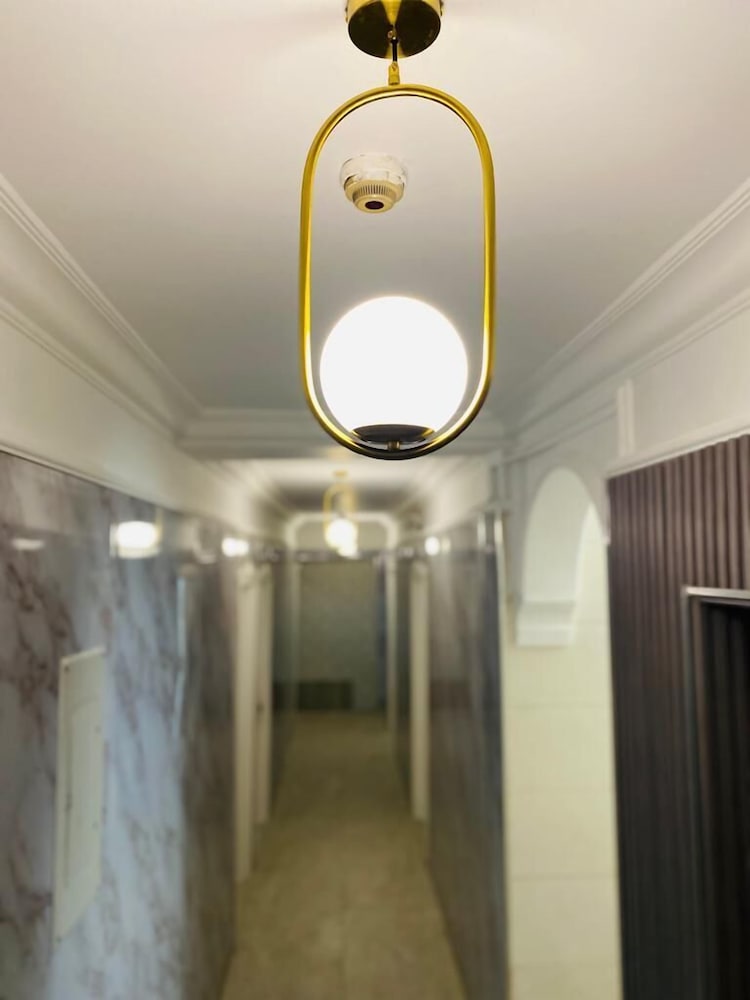 

Bologna - Amman - Arabesque Hotel