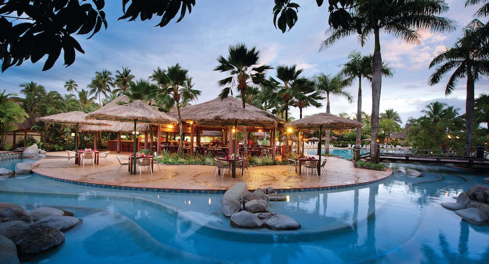 

Venezia - Korotongo - OUTRIGGER Fiji Beach Resort