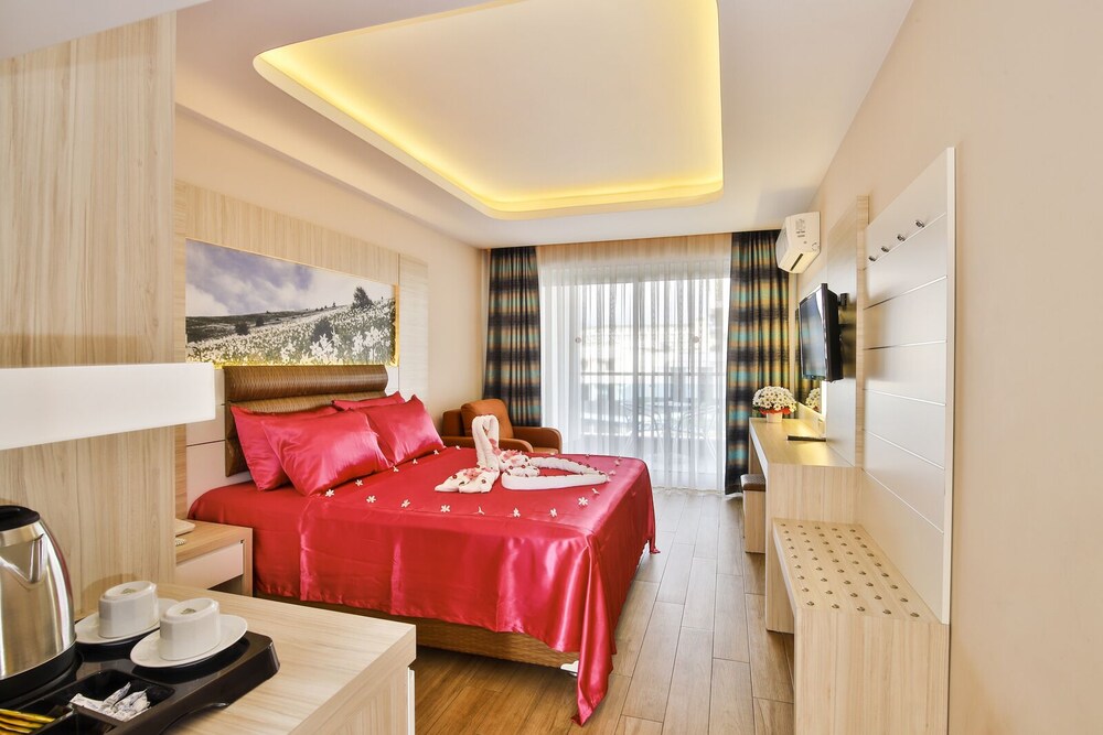 

Verona - Konaklı - Opia Boutique Hotel