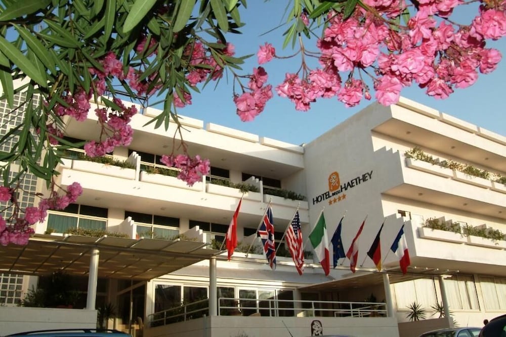 

Cagliari - Otranto - Hotel Degli Haethey