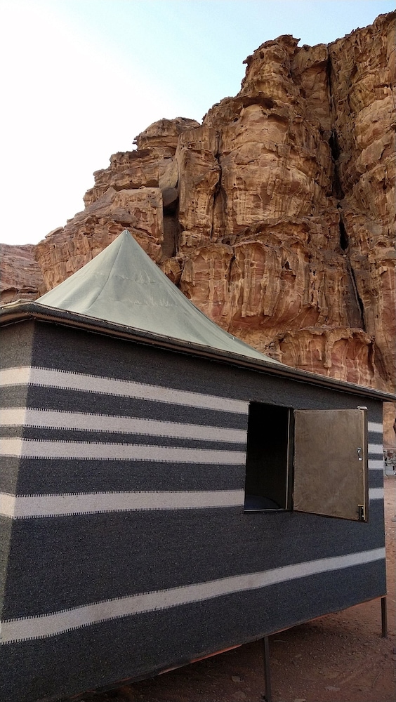 

Milano - Aqaba - BEDOUIN NOMDAS ADVENTURES
