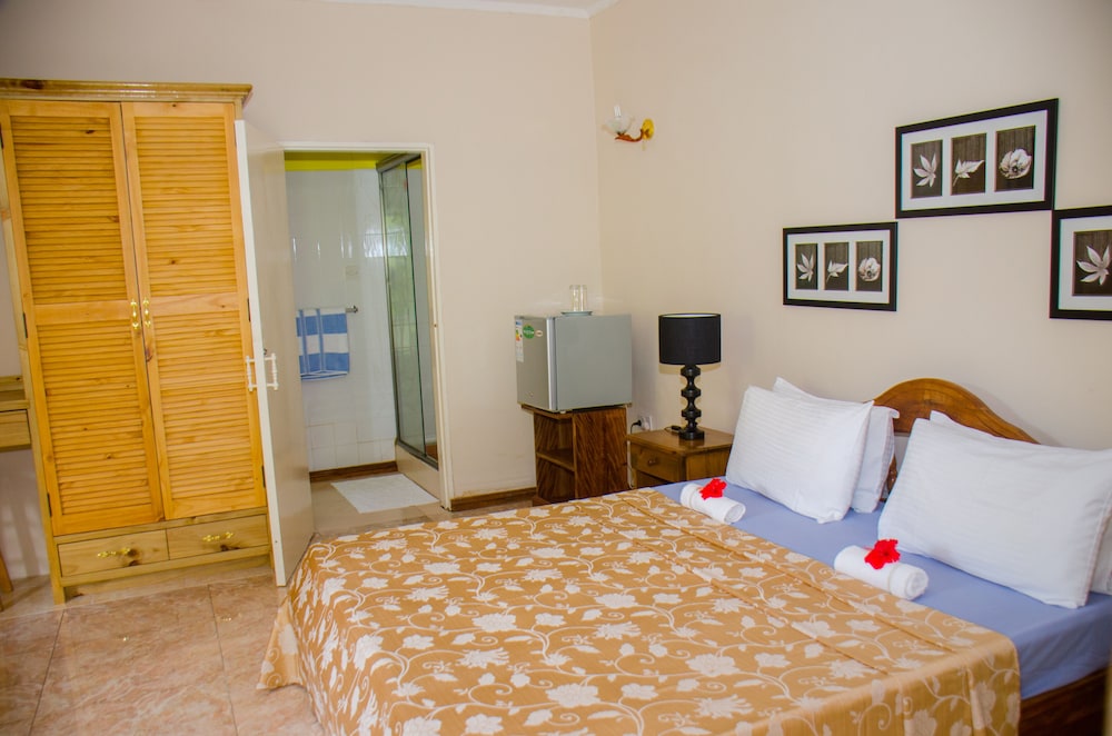 

Lamezia Terme - Grand Anse, Isola di Praslin - villarafia