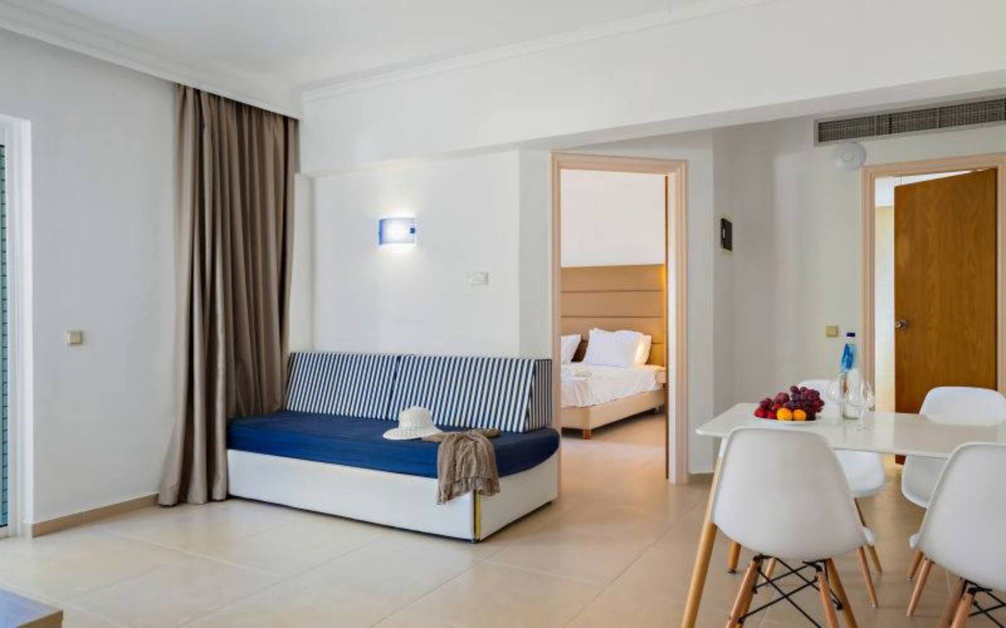 

Bologna - Tigaki - Aegean Blu Hotel & Apartments