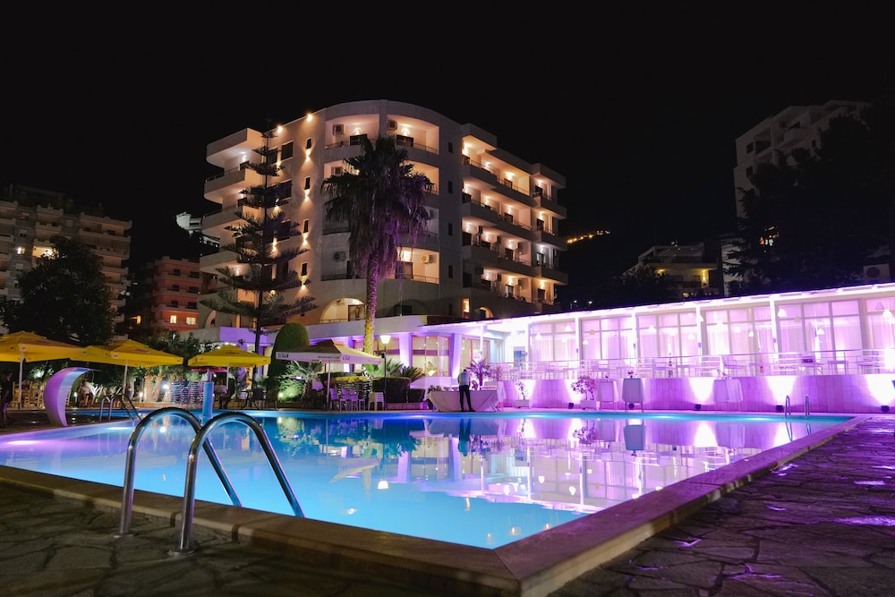 

Lamezia Terme - Riviera Albanese - Hotel Mediterrane