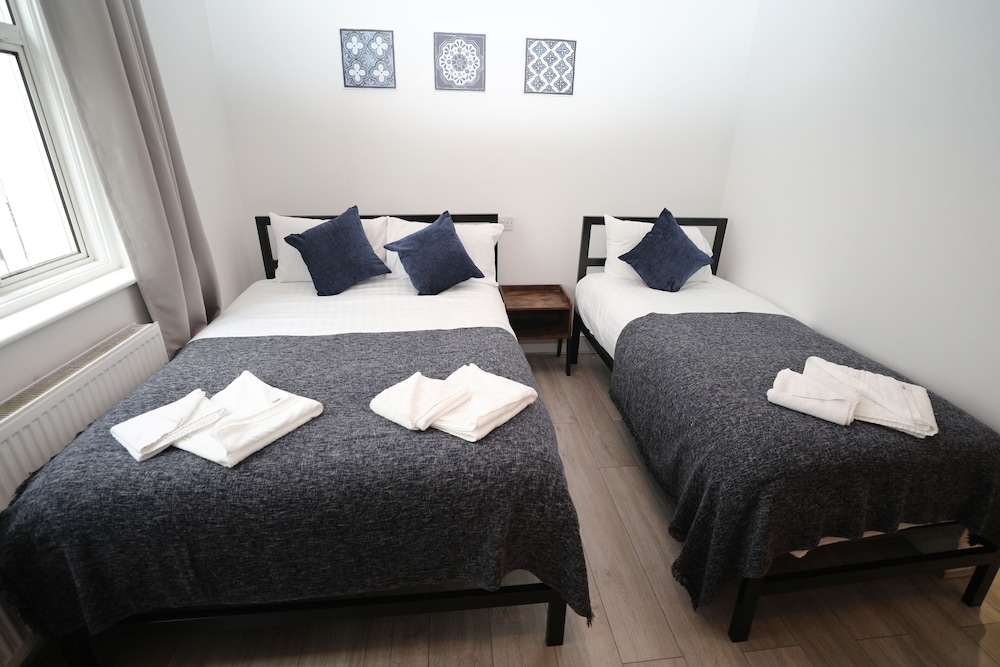 

Roma - Edgware - Golders Park Hotel