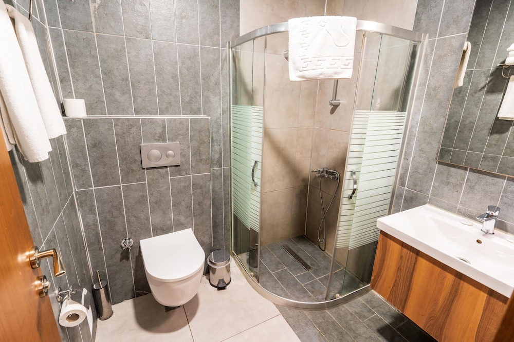 

Catania - Istanbul, New Airport - Istanbul Airport Express Hotel