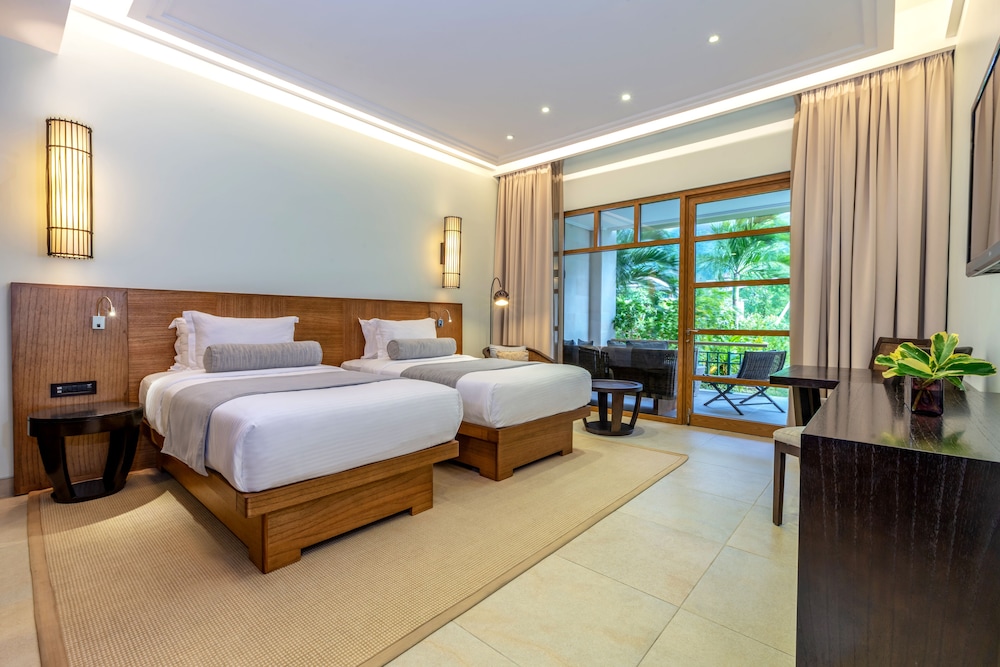 

Roma - Eden Island - Savoy Seychelles Resort & Spa