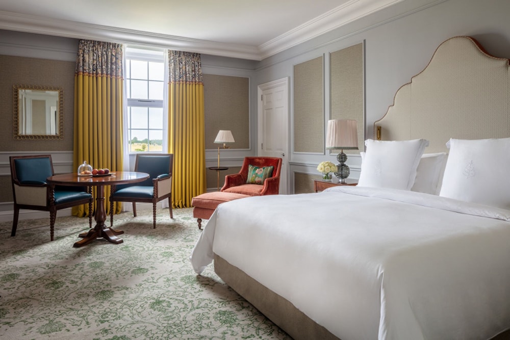 

Venezia - Hook - Four Seasons Hotel Hampshire