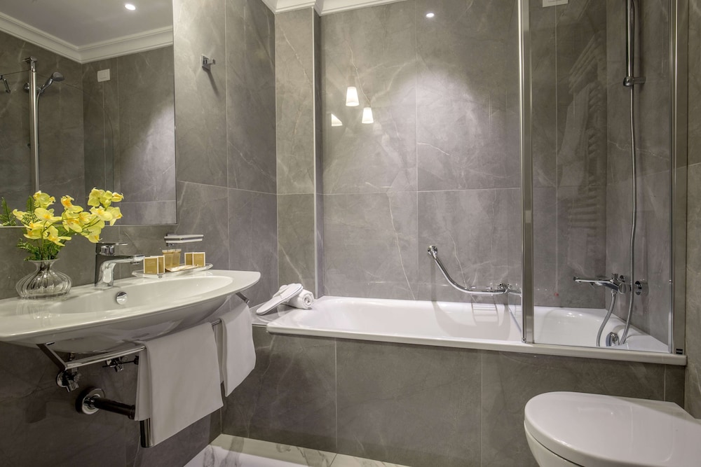 

Milano - Mostacciano - Hotel Shangri-La Roma by OMNIA hotels