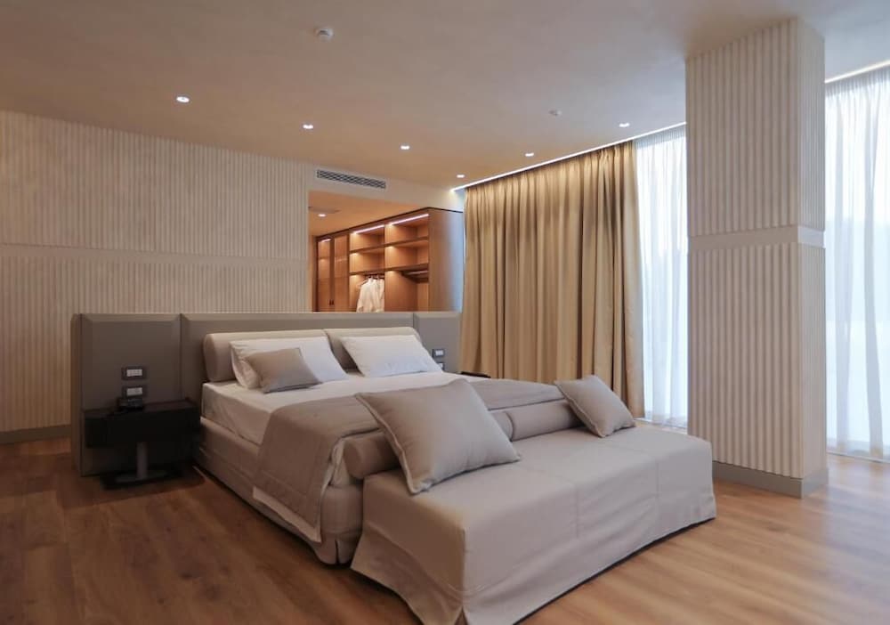 

Bari - Plazhi San Pietro - Elite Bay Hotel Lalez Durres