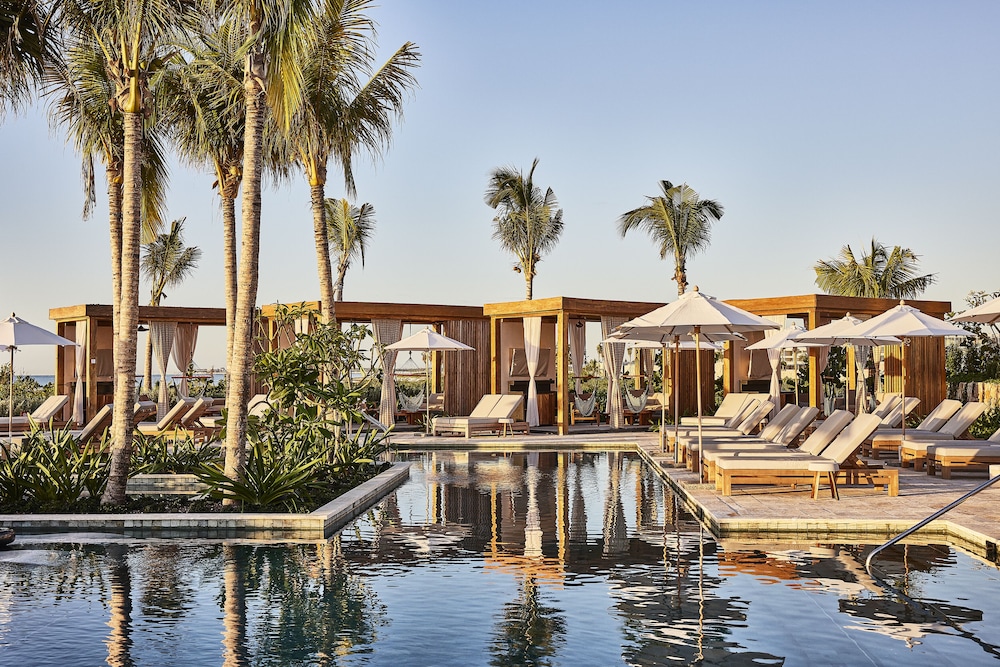 

Roma - Lafitte - Etéreo, Auberge Resorts Collection