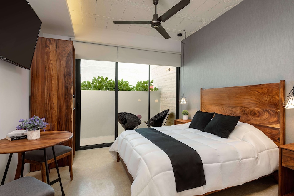 

Roma - Playa del Carmen - Boho Lofts & Studios