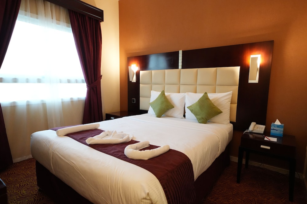 

Napoli - Dubai - Nine Hotel