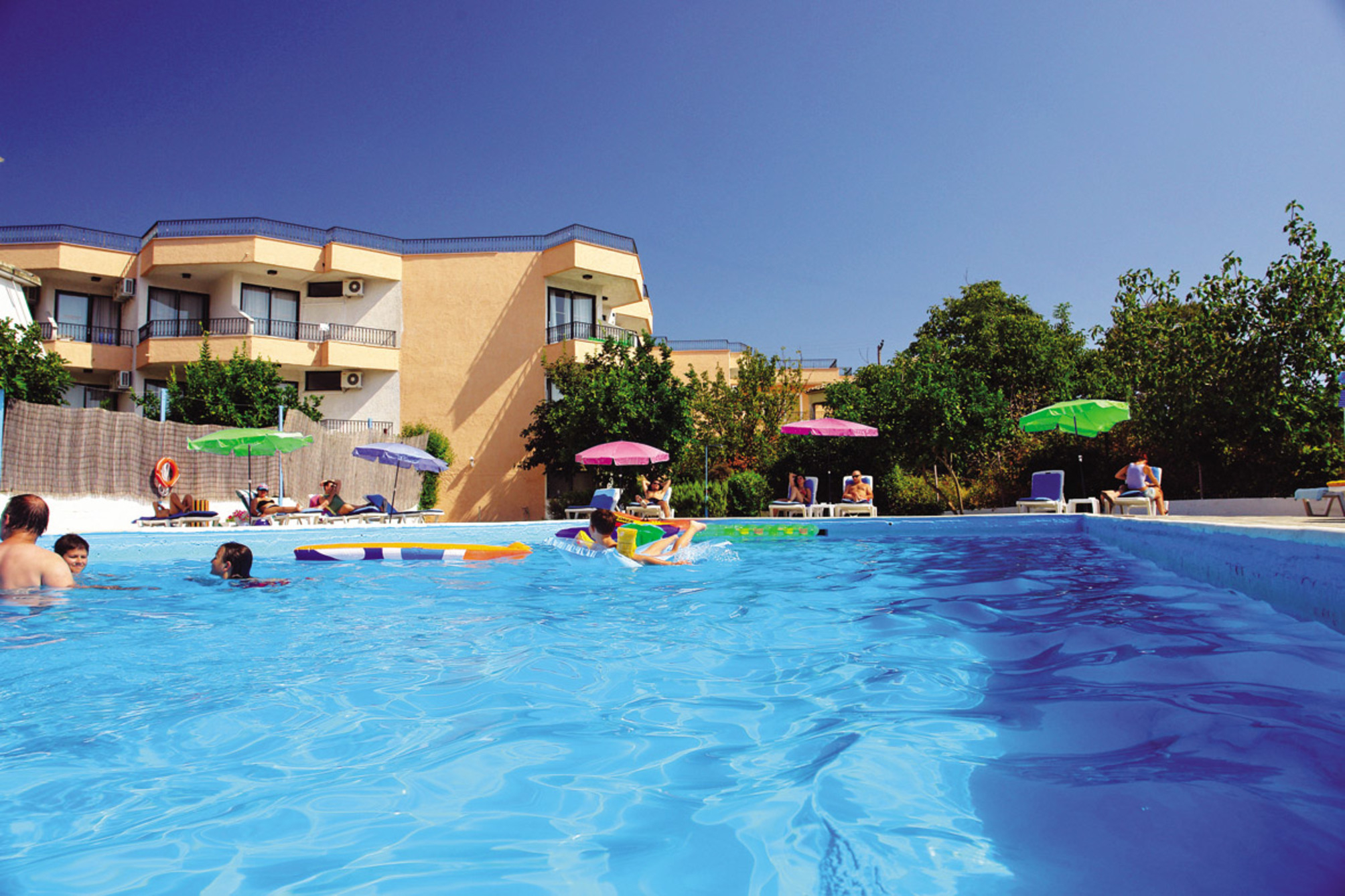

Roma - Boukari - Alkionis Hotel