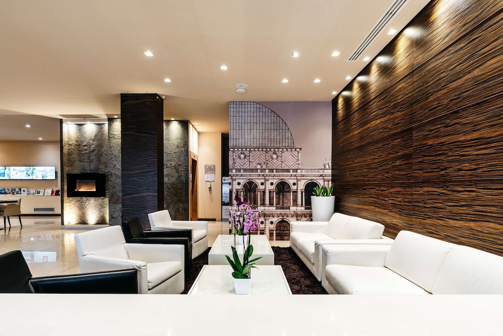 

Milano - Vicenza - Best Western Hotel Tre Torri