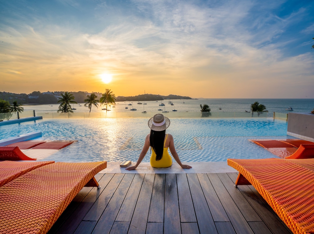 

Roma - Ban Ao Makham - Bandara Phuket Beach Resort