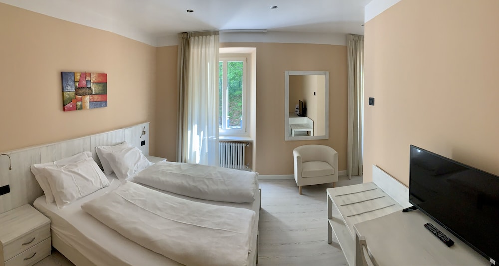 

Napoli - Folgaria - Hotel du Lac Parc & Residence