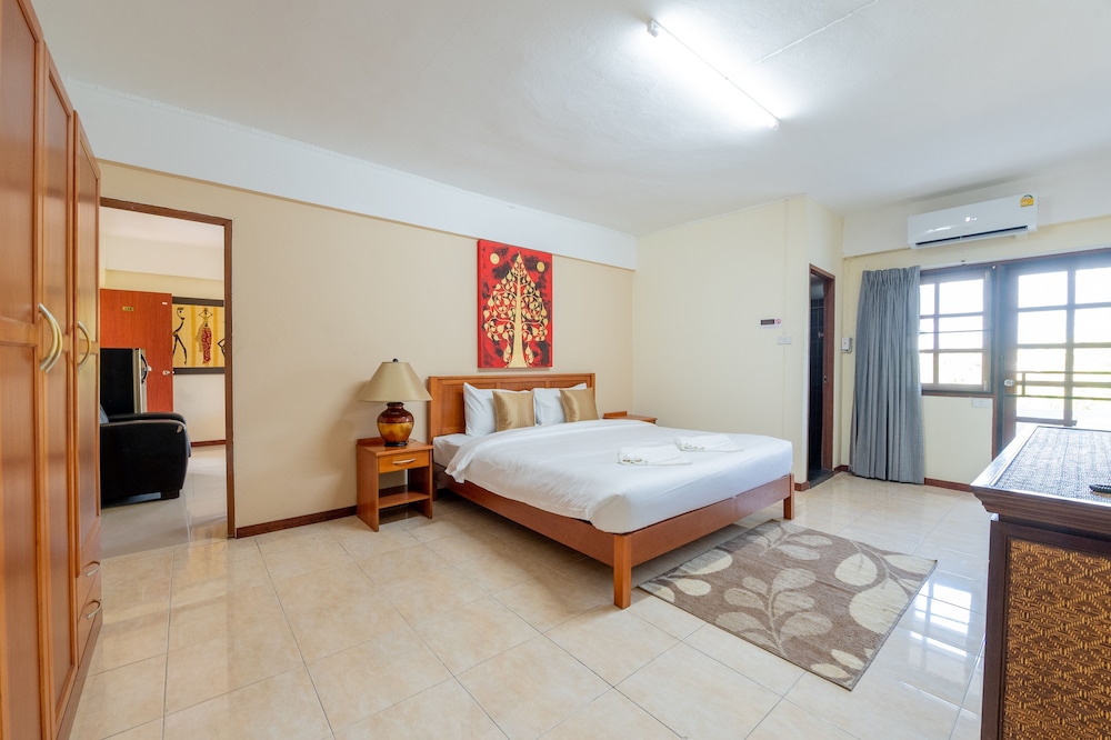 

Milano - Pattaya South - Hillside Resort