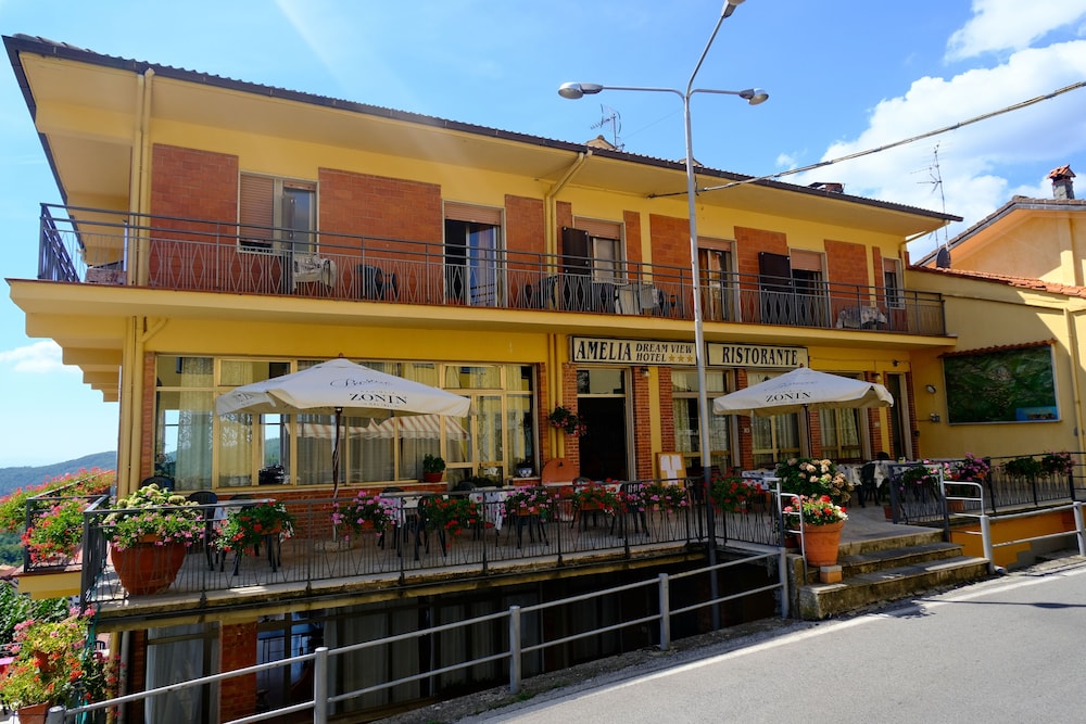 

Catania - Pistoia - Amelia Dream View Hotel