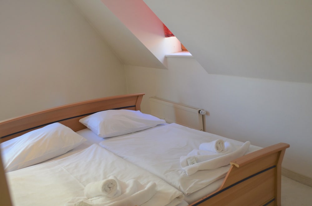 

Milano - Karlovy Vary - Hotel Petr