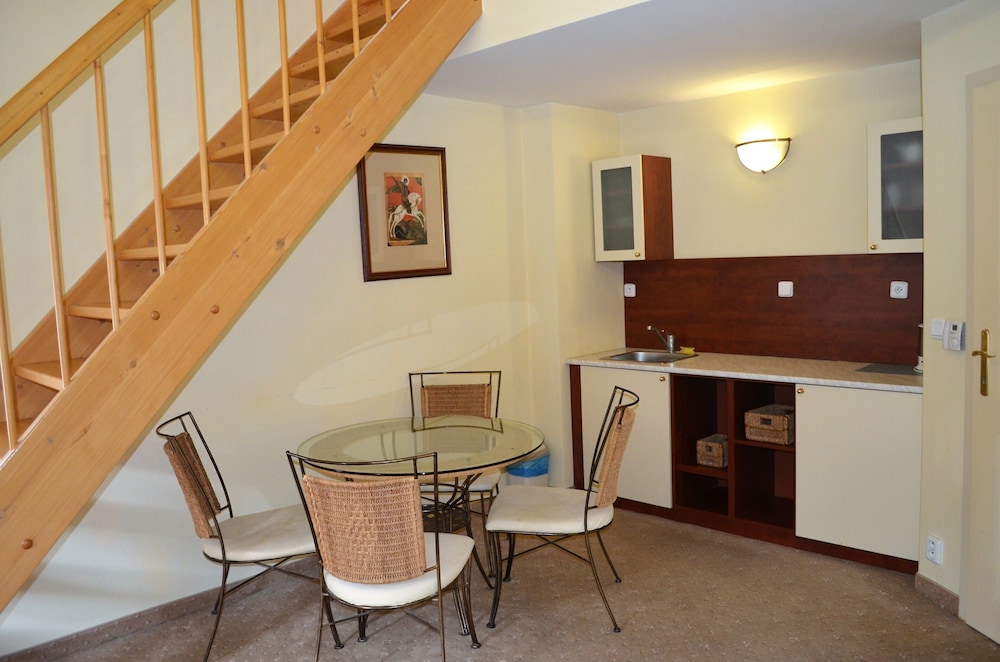 

Milano - Karlovy Vary - Hotel Petr