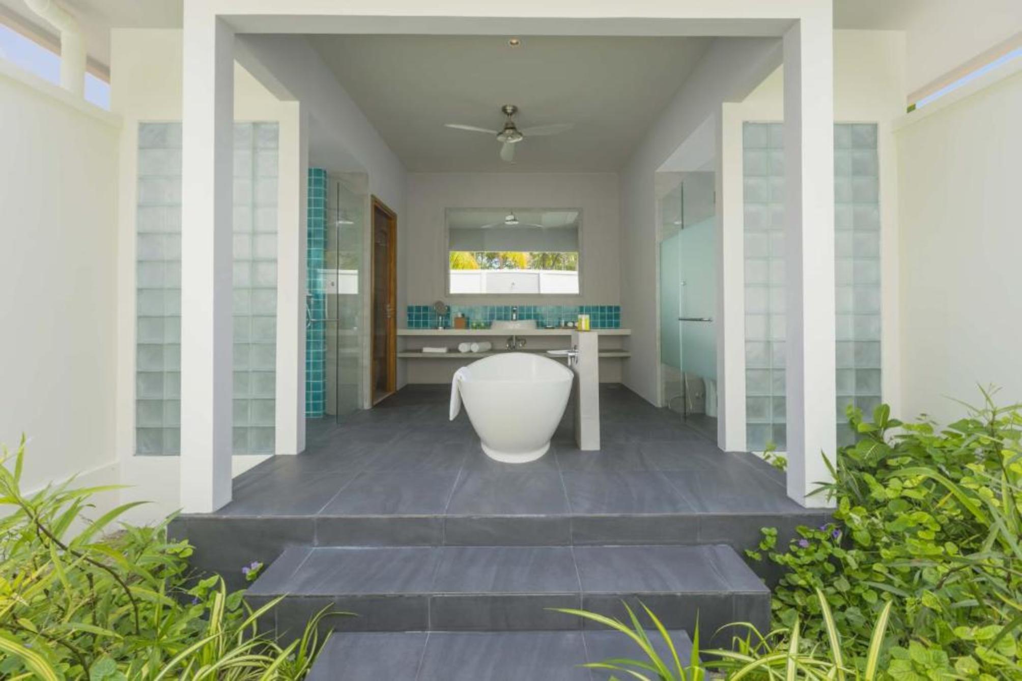 

Bari - Meedhupparu - Dhigali Maldives - A Premium All-Inclusive Resort